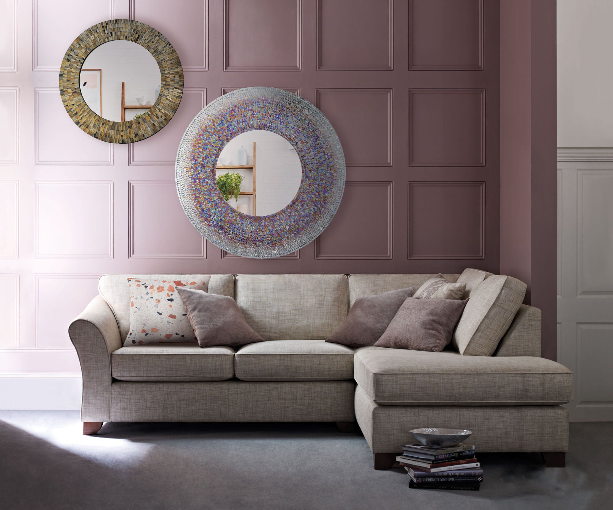 MT1452 + MT1346 + PWFL1048 ROOM.jpg